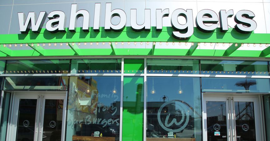  Hollywood Star Mark Wahlberg’s food chain Wahlburgers to enter the Kiwi Market 