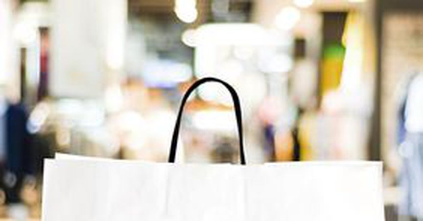  December retail sales fall as shoppers tighten purse strings 