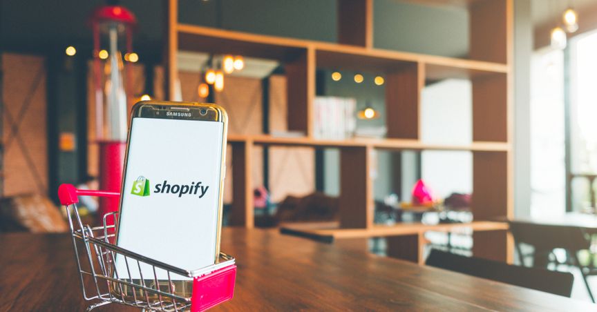  Eye on Shopify, Amazon Rushes to Acquire Rival Selz 