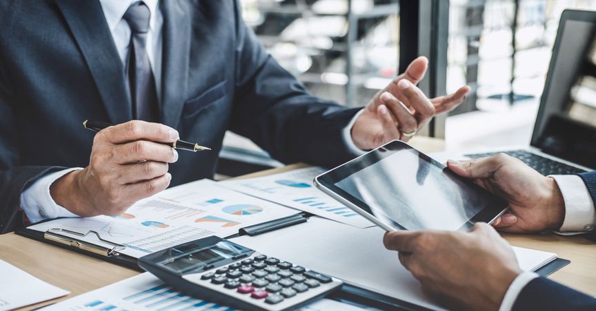  Abu Dhabi To Invest Billions in the UK; 3 Varied Sector Stocks That Could Benefit 