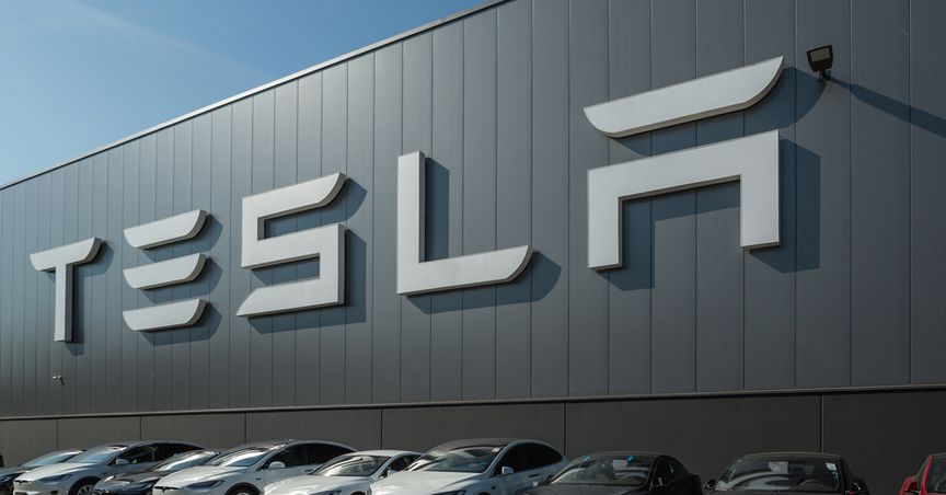  Tesla’s market value surpasses US$1 Tr on Hertz EV orders 
