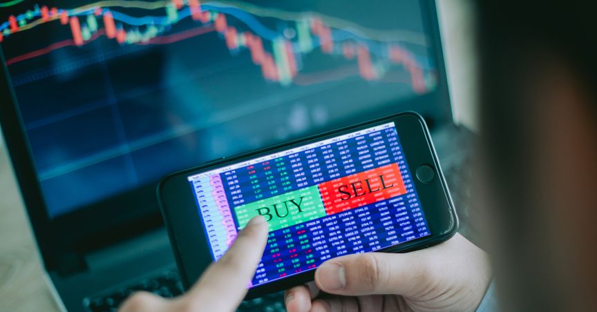  BATS & Imperial Brands (IMB): 2 cigarette stocks to buy now 