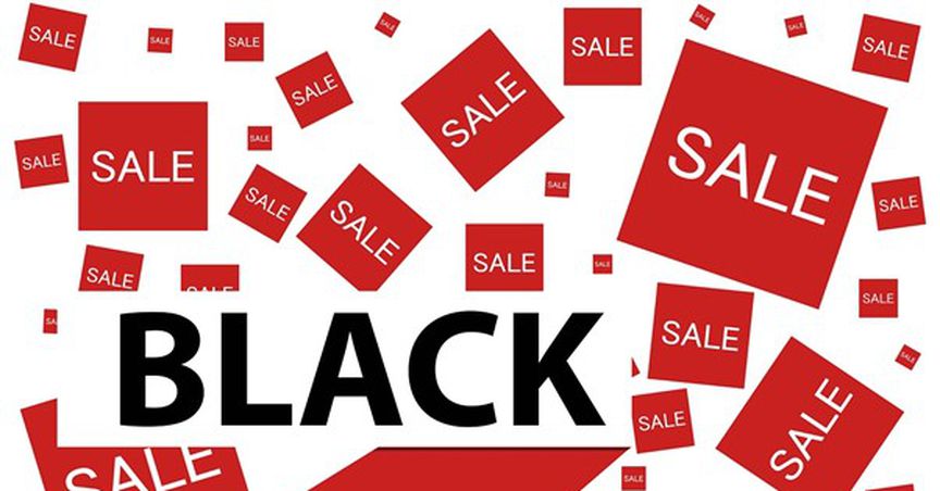  7 tips to save money while shopping during Black Friday 