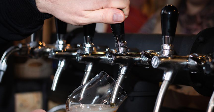 Covid Plan B: Are these 2 hospitality stocks still a buy?