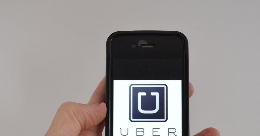 Uber Australia gets into car-sharing biz, acquires Car Next Door