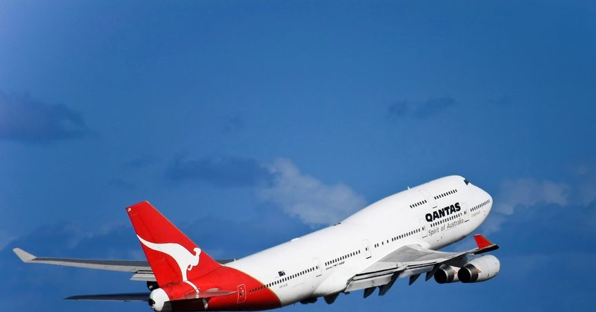  Qantas (ASX:QAN) shares end 4% higher as international travel picks up 