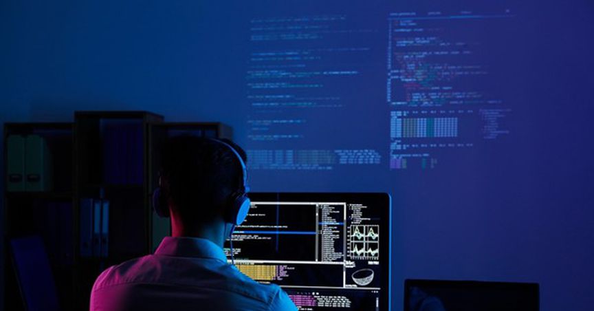  YFI, PVT, INX, EQ & VXTR: 5 outperforming TSXV tech stocks amid selloff 