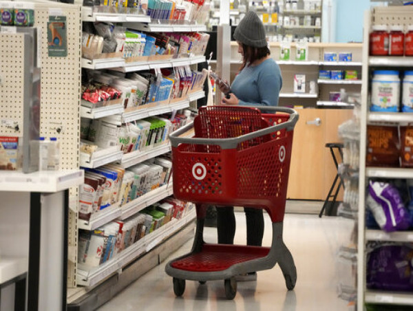 US inflation and consumer spending cooled in December