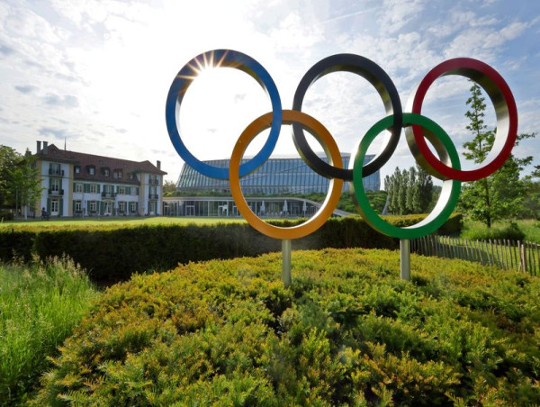 Olympics-Zelenskiy vows campaign to prevent Russia from competing in Olympics
