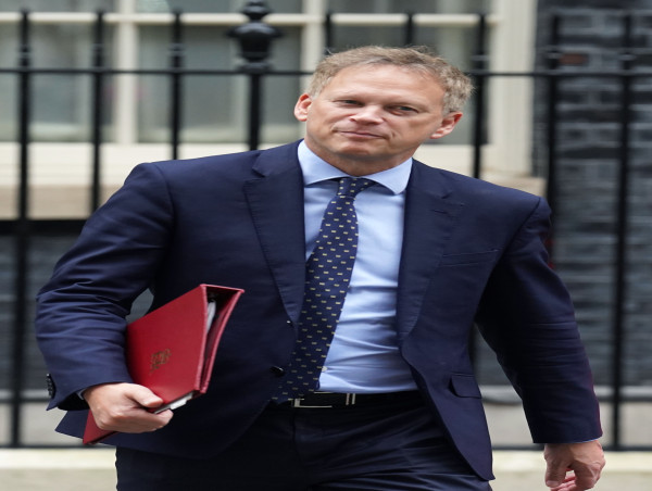  Grant Shapps urges suppliers to stop ‘outrageous’ forced meter fittings 