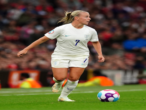  England coach Sarina Wiegman not looking too far ahead with Beth Mead’s fitness 