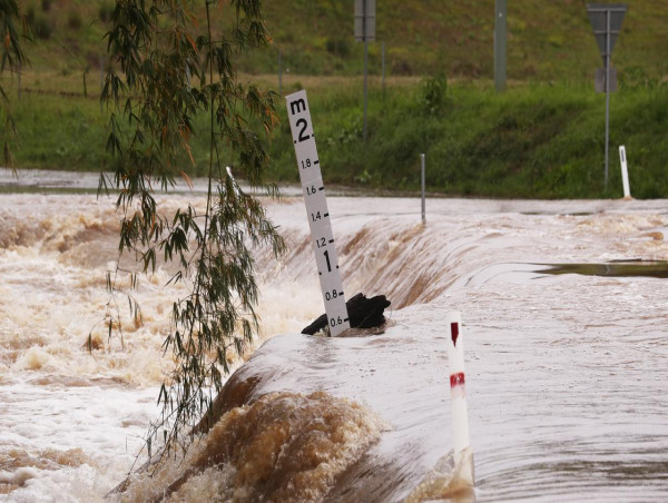 Severe Weather, Flood Warning For Far North Queensland