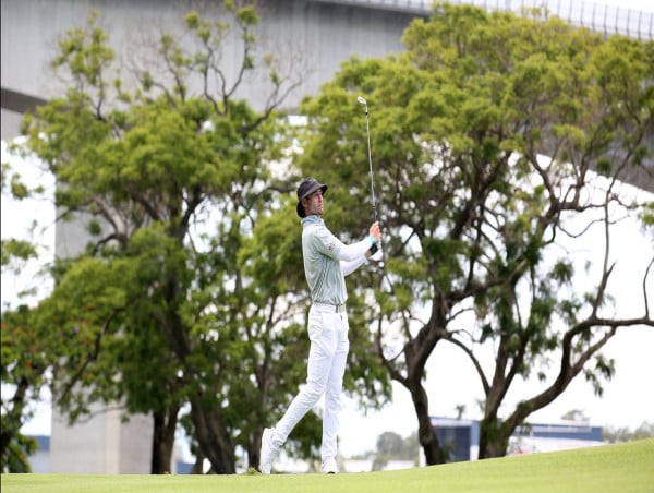  Flynn sizzles as Guan and Gale share TPS Sydney lead 