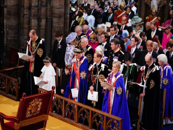  Archbishop of Canterbury tells Charles ‘we crown a King to serve’ during sermon 