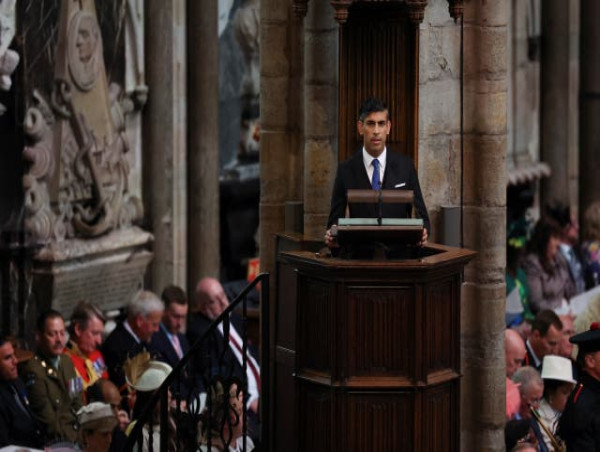  Prime Minister delivers reading at King’s coronation 