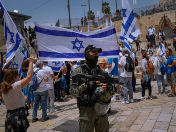  Israeli nationalists chant ‘Death to Arabs’ as they mark capture of Jerusalem 