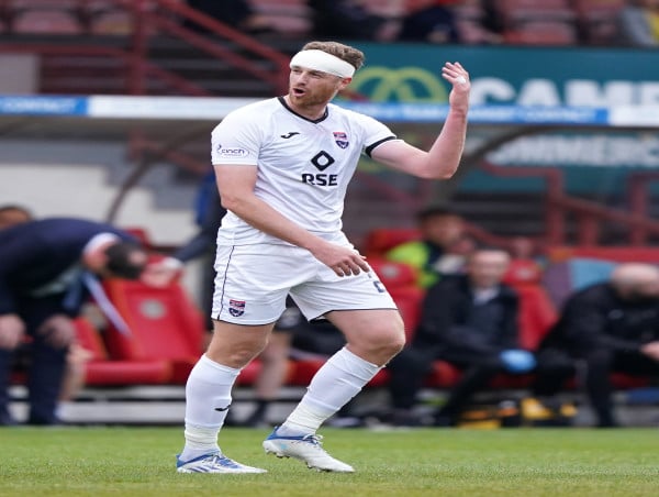  Jordan White insists Ross County believe they can still stay in Premiership 