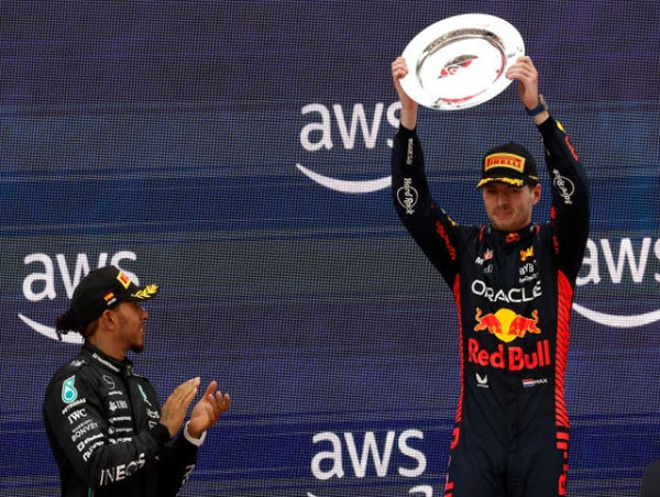  Max Verstappen says Lewis Hamilton title fight ‘would be great for the sport’ 