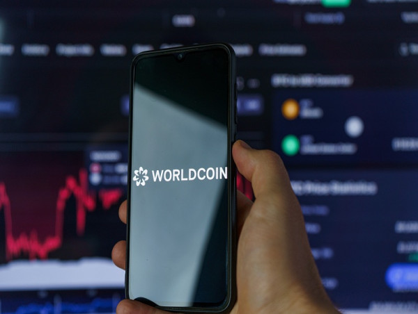  Worldcoin opens WLD token reservations to unverified customers 