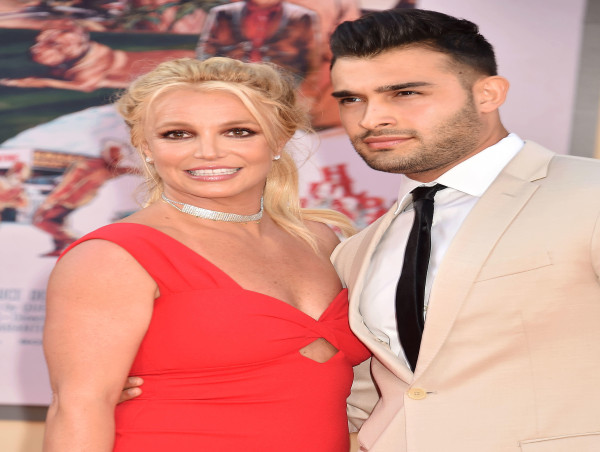 Sam Asghari Asks For Kindness After Filing For Divorce From Britney Spears