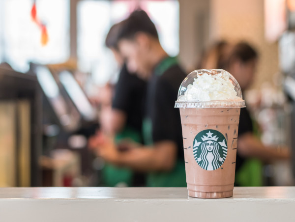 Cramer reacts to Starbucks losing top spot in China to Luckin Coffee