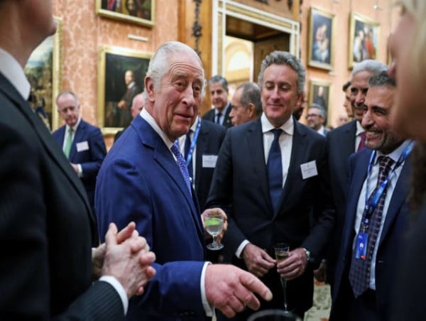  King meets world business and finance figures at Buckingham Palace 