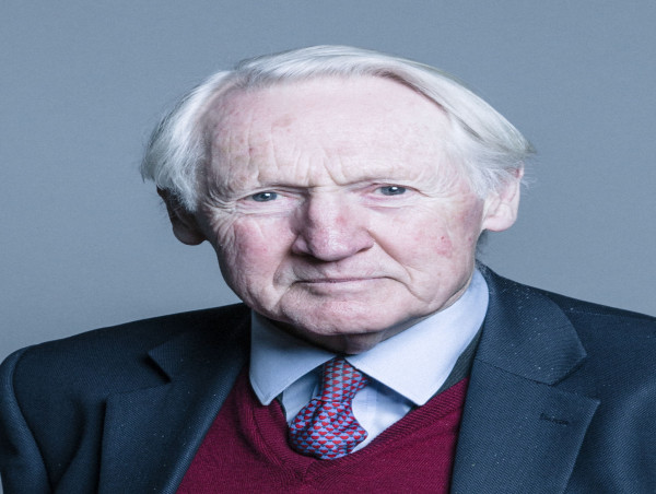  Tributes paid to ‘true gentleman’ Lord James Douglas-Hamilton 