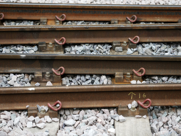  Spate of rail track faults cause commuter chaos 