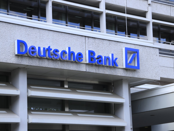 Deutsche Bank Share Price Has Jumped But A Risky Pattern Has Formed