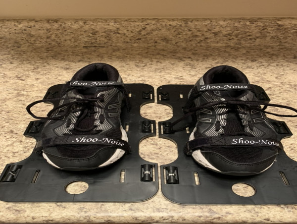  Shoo-Noise: The Innovative Solution for Clean Shoes at Home, Now Available for Licensing 