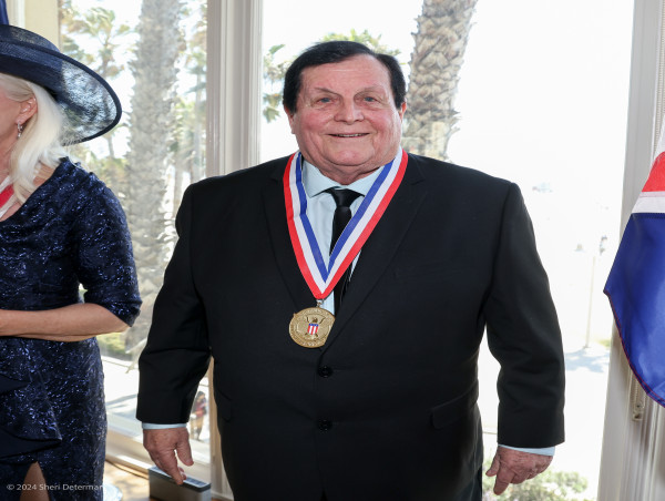  Burt Ward Robin from Batman received The Presidential Lifetime Achievement Award from RSSG on Behalf of the White House 