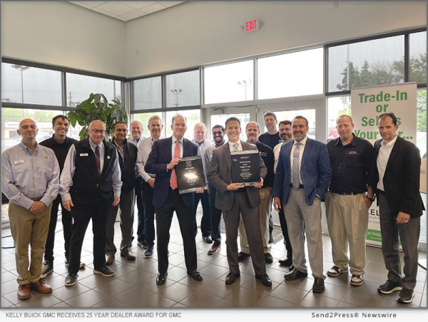  Kelly Buick Gmc Receives 25 Year Dealer Award For Gmc 