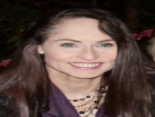 1752464242_68747b727112e_23365447_katherine_217x320.png