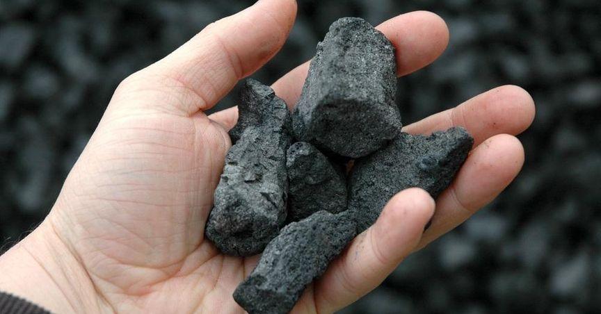  Amaroq Minerals Poised for Progress in Greenland Amid Revised Price Target 