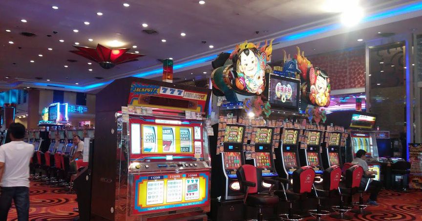 Donaco shares smashed as the casino operator declared loss of $124.5 million.