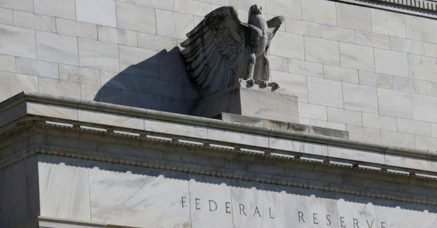  US Fed Lowers Reserve Rate, Holds Interest Rates Steady 