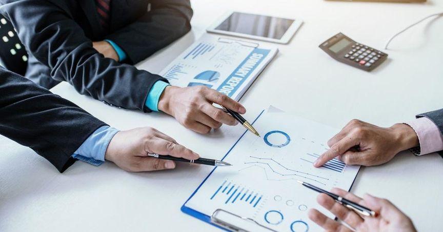  ASX Dividend Stocks: When Blue Chips Reset, Income Can Rebuild 