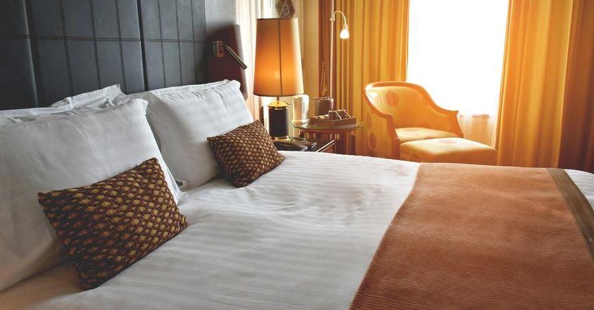 InterContinental Hotels Group PLC Engages in Own Shares Transaction