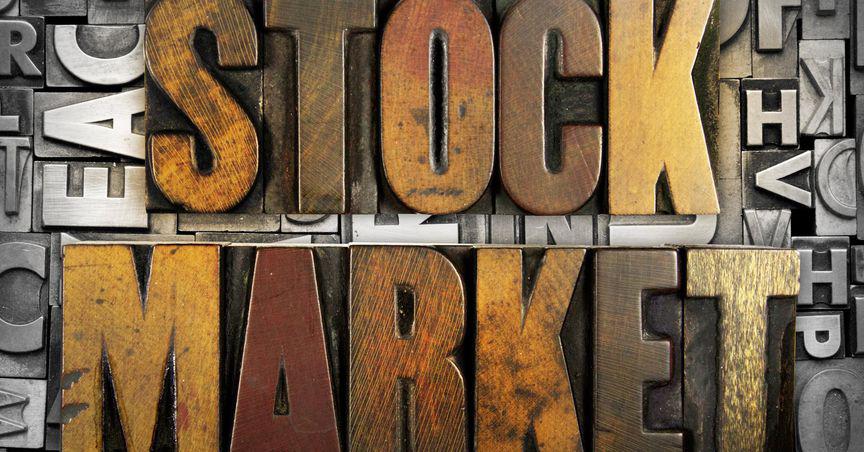  US stocks close lower on hovering rate hike fears; PDD surges, BMY slumps 