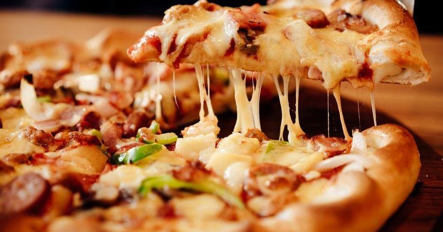  Steady Performance and Dividend Update for Pizza Pizza Royalty (TSX:PZA) 