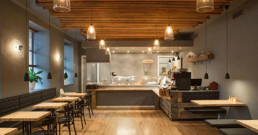  What Drives (NYSE:QSR) Multi-Segment Restaurant Strategy? 