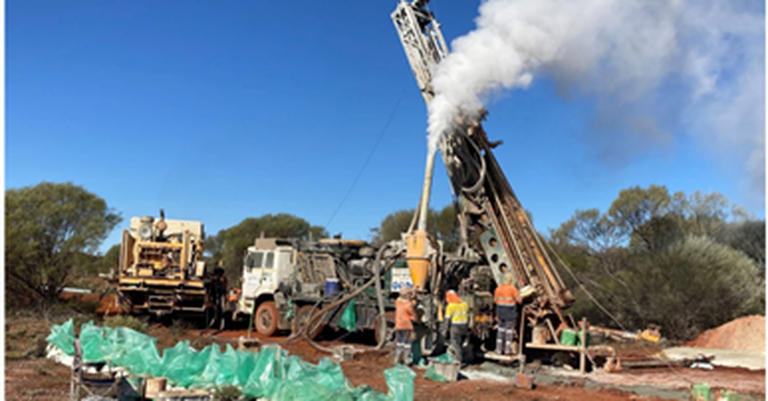 Surefire Resources (ASX:SRN) Advances Yidby Gold Drilling and Rights Issue 