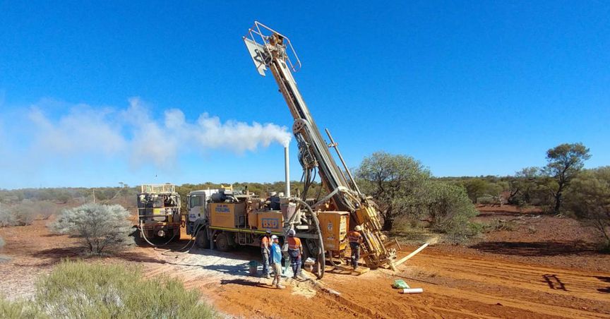  Great Boulder Resources Limited - Share Mounted on ASX as it hits massive sulphides at Eastern Mafic Complex 
