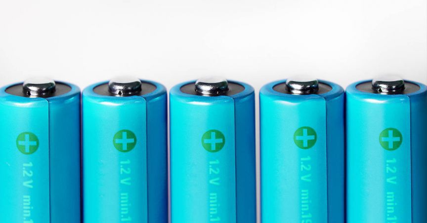 A Sneak-peek into the Battery Market and 2 Exciting Stocks in Related Domain