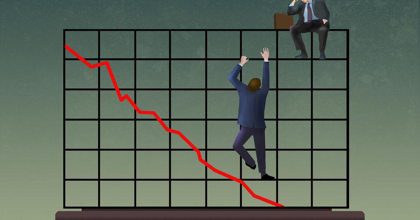  US stocks rebound after Fed minutes, oil drops; RFP, AMZN rise 