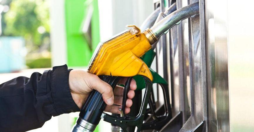 Investment Bank Predicts Oil Could Drop to $60 or Even $50 a Barrel by 2025
