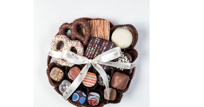  9 Miami Chocolate Gift Baskets Perfect For Last-Minute Premium Gifting 