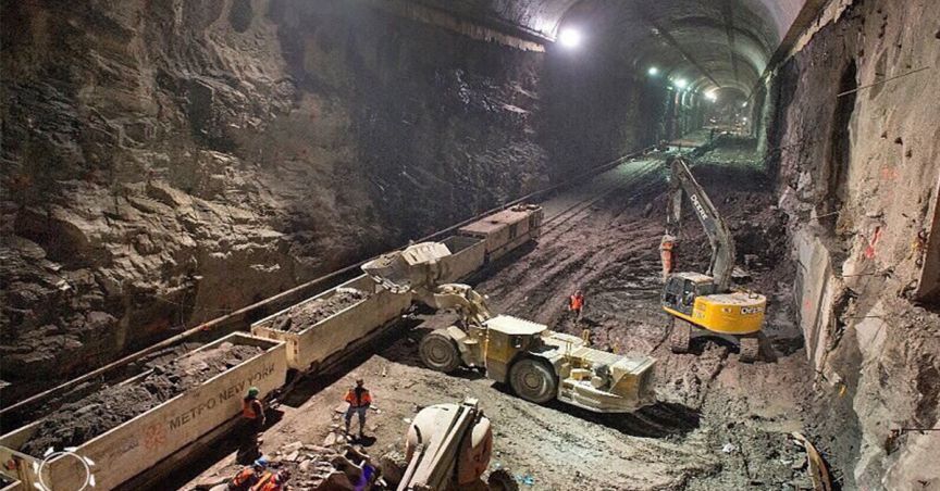  Due To Unplanned Outages, BHP Billiton Cuts Copper Production Target 