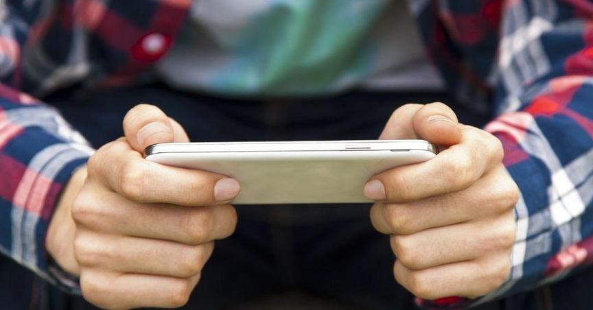  Why Are Nokia Shares Falling on Low Volume in NYSE Composite? 