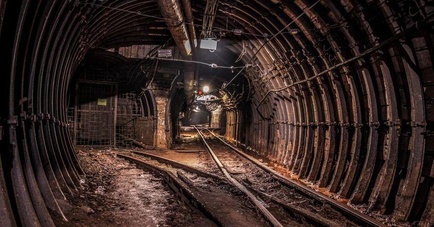 Iron Ore Sector Insights as Red Hawk Mining Leads Amidst Challenges
